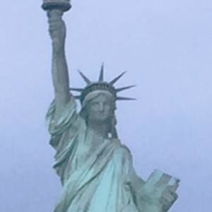 Meet your Posher, Dana